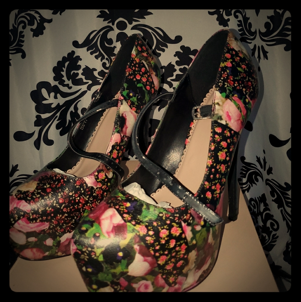 Size 11 heels